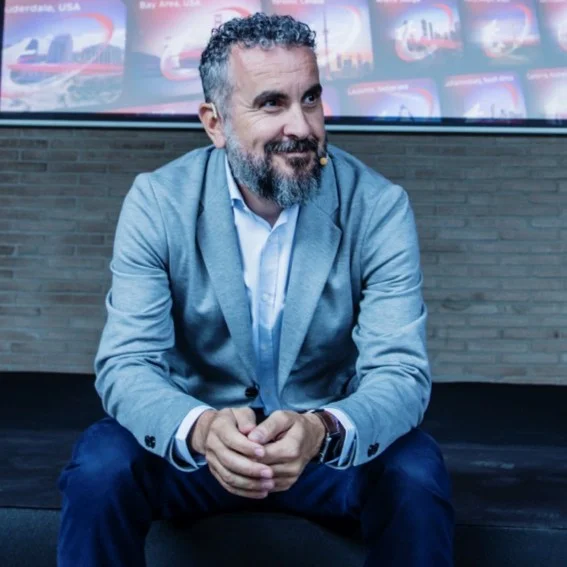 Raúl Guillén - Invitado experto en ciberseguridad en Un Podcast Seguro